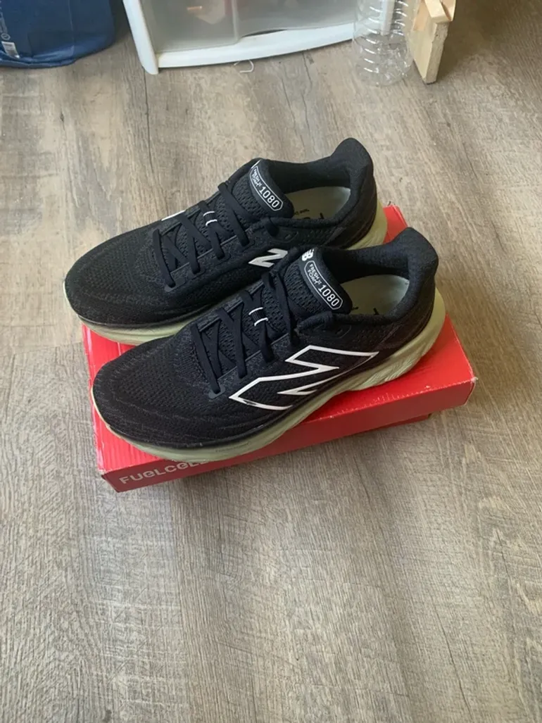 Tweedehands New Balance Running Shoes bike — afbeelding 2 van 2