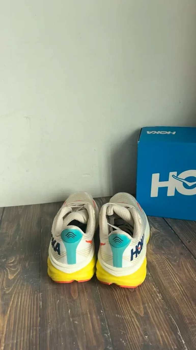Used Hoka Shoes Size 43 bike — image 4 of 6