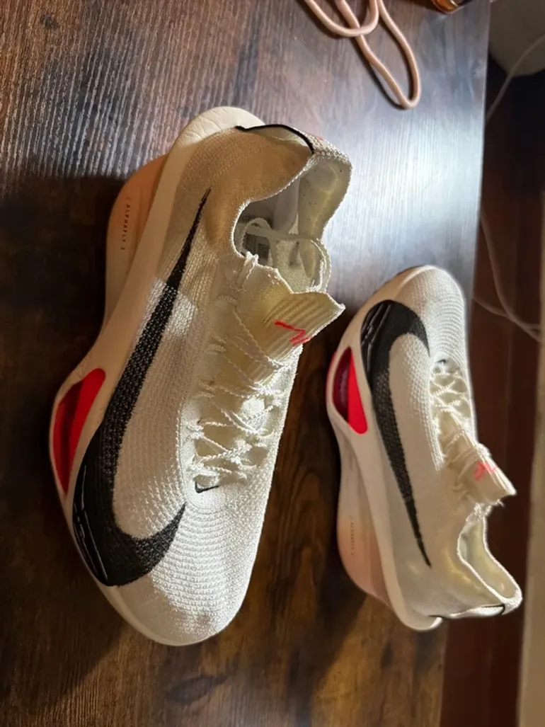 Used Nike Alphafly Next 3.0 bike — image 2 of 7