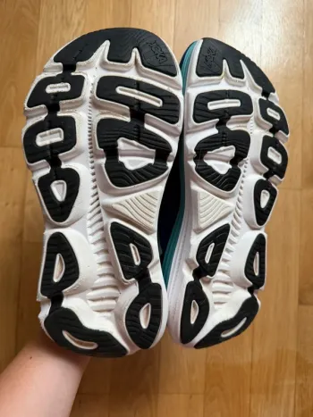 Used Hoka Gaviota 5 bike — image 10 of 12