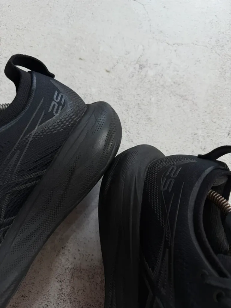 Použité Premium GEL-Nimbus 25 bike — obrázek 9 z 14