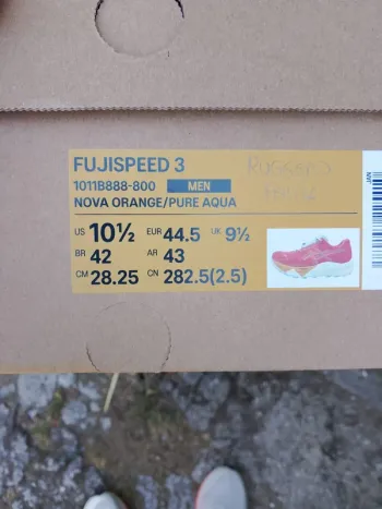 Asics Fujispeed 3 bike d'occasion — image 2 sur 6