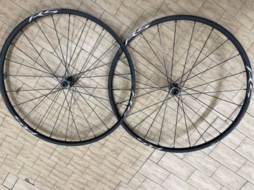 Used Shimano R5 Wheels