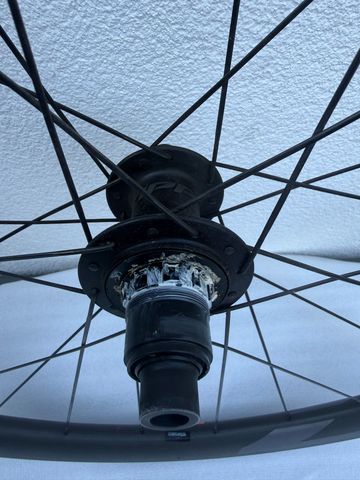 Zipp 303 firecrest 2025 bike d'occasion — image 5 sur 10