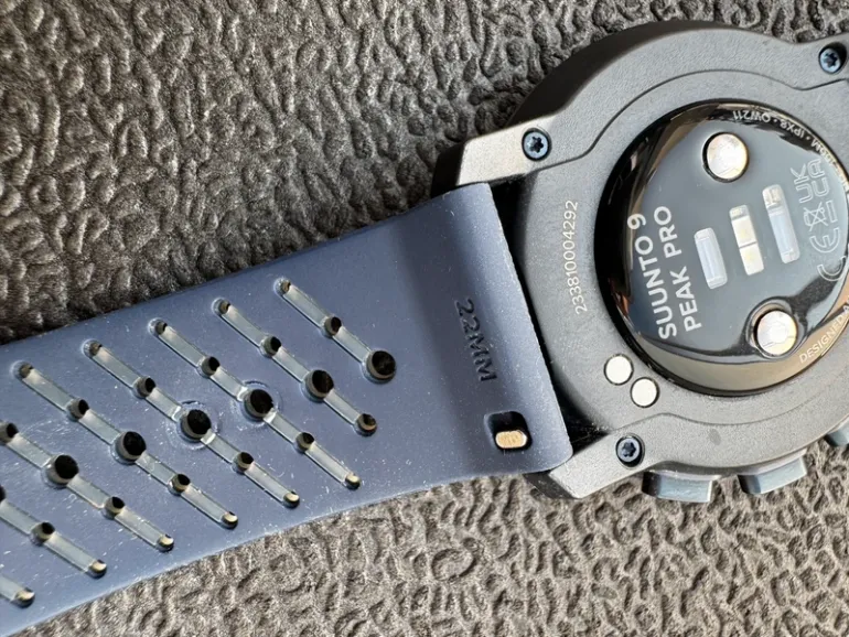 Used Suunto 9 Peak Pro bike — image 4 of 30