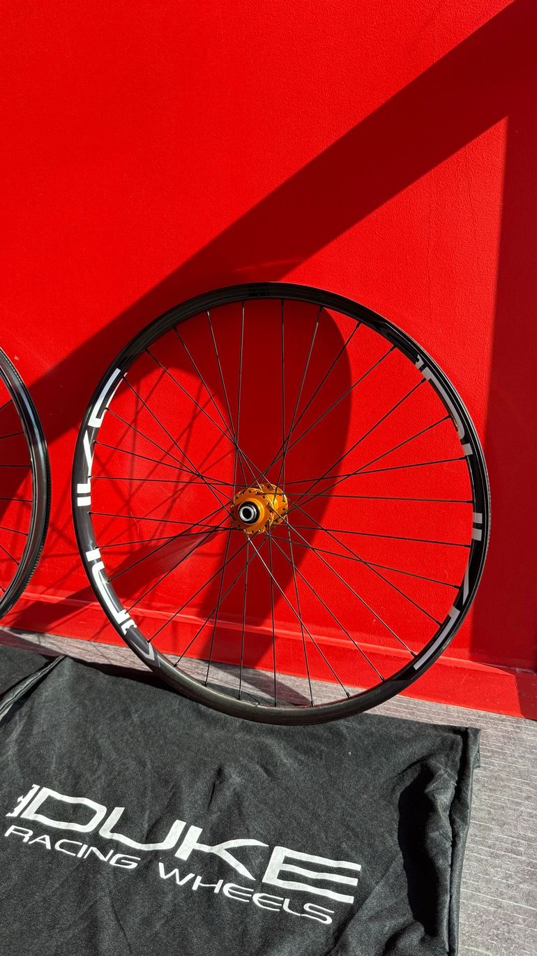 Brugt Duke Lucky Jack SLS4 2026 bike — billede 3 af 4