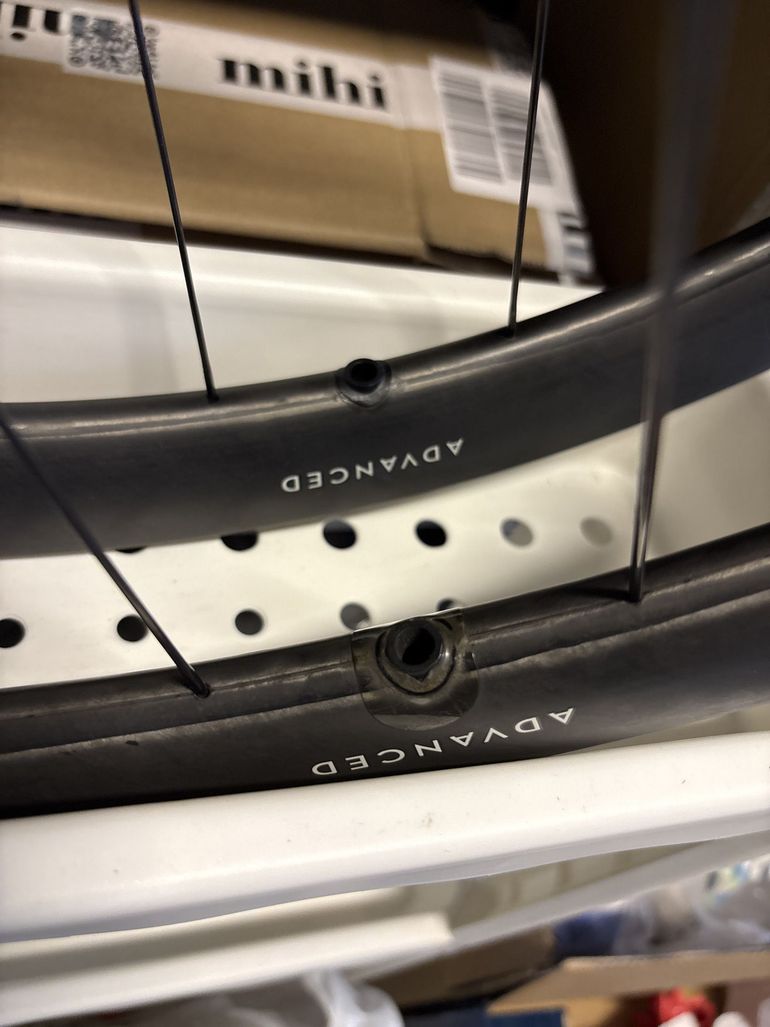 Used Newmen Cube 38 2025 bike — image 6 of 6