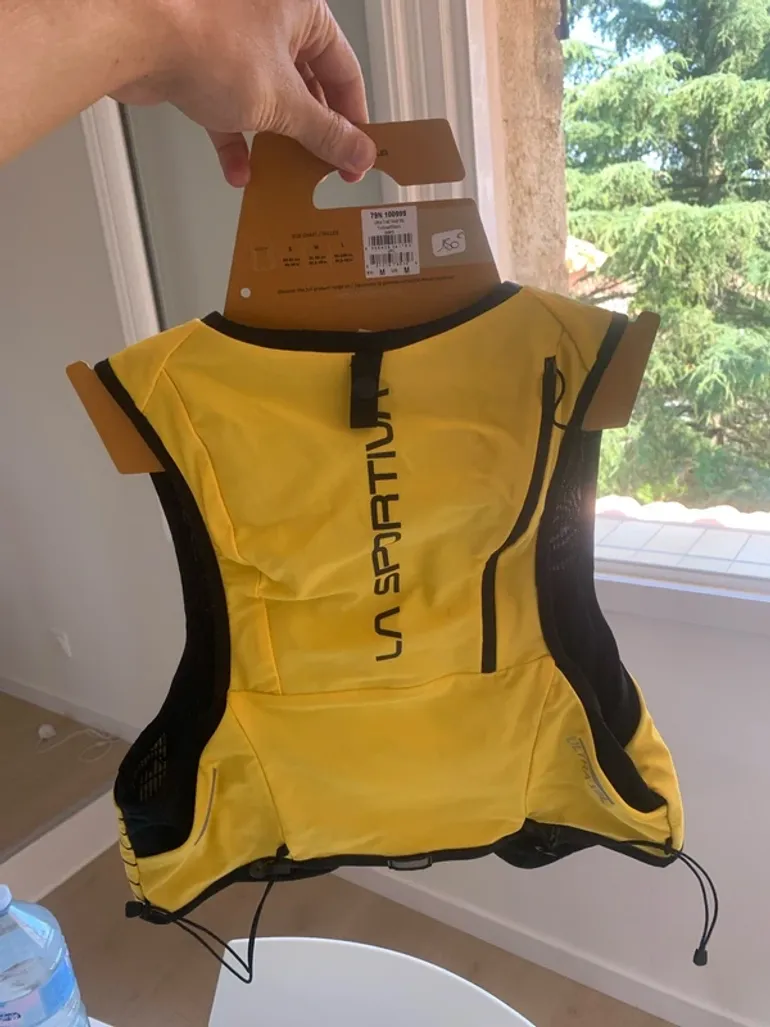 La Sportiva Trail 10L bike usato — immagine 3 di 5