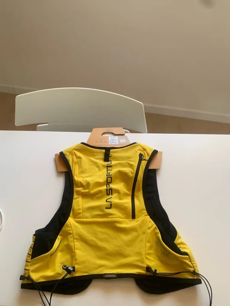 La Sportiva Trail 10L bike usato — immagine 2 di 5