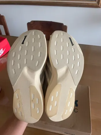 Käytetty Adidas Adizero EVO SL bike — kuva 3 / 4
