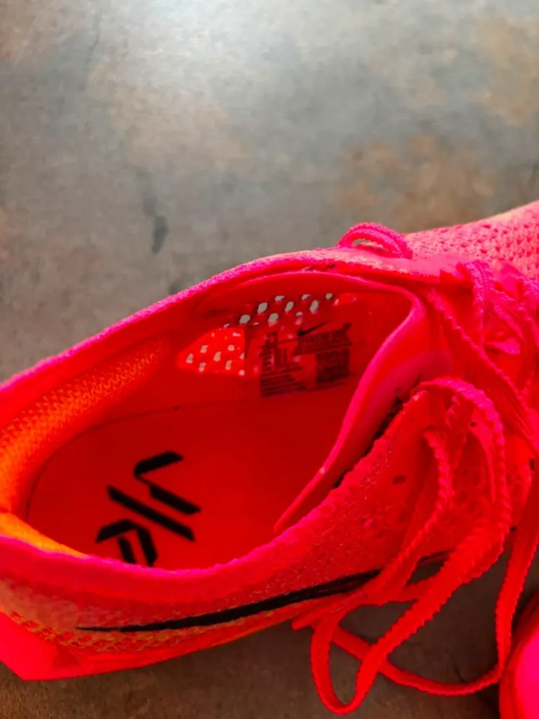 Used White Vaporfly 3 bike — image 2 of 4