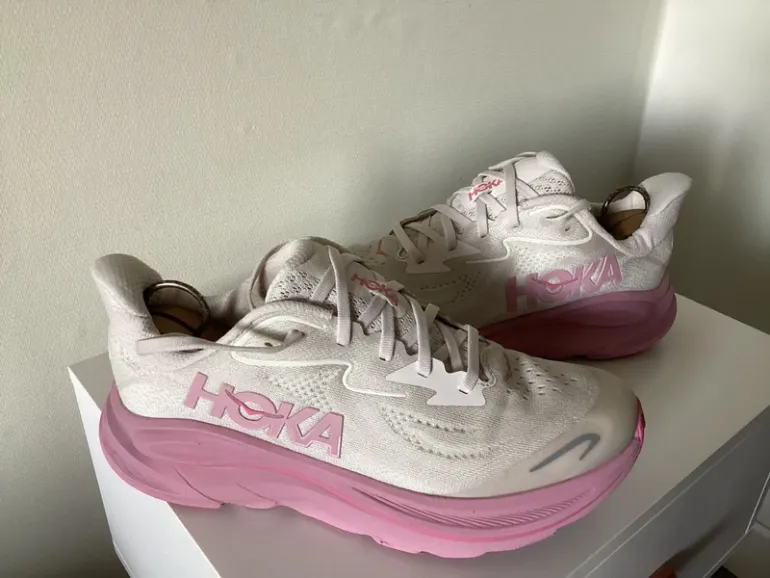 Used Hoka Clifton 10 bike — image 3 of 8