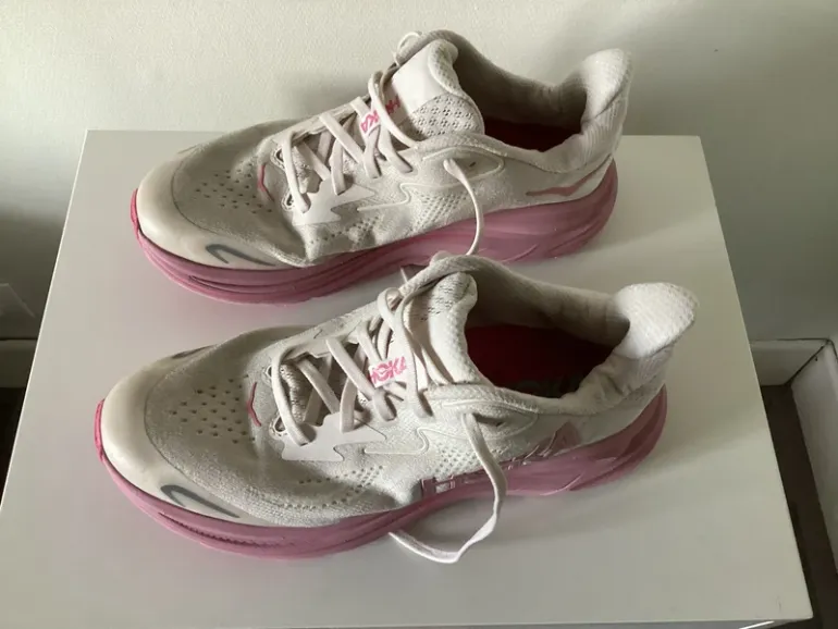 Used Hoka Clifton 10 bike — image 4 of 8