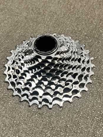 Tweedehands Sram Rival AXS 10-30 Cassette Drivetrain & Pedals