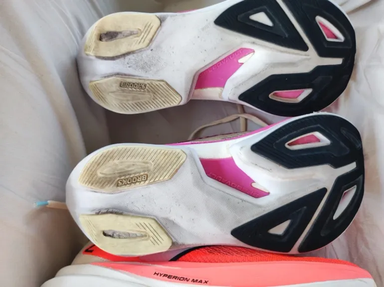 Used Brooks Running Shoes bike — image 11 of 11