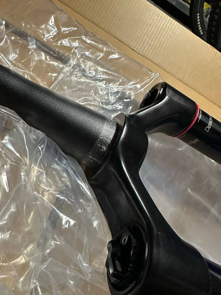Brugt RockShox SID Ultimate 35mm Crown Upper Leg 2022 bike — billede 3 af 12