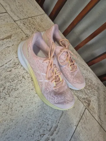 Asics Damenschuhe bike usato — immagine 1 di 3