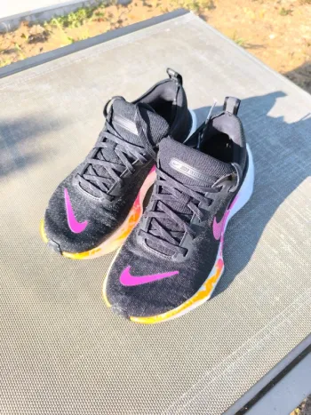 Gebrauchtes Autre Invincible Run FK3 Running Shoes