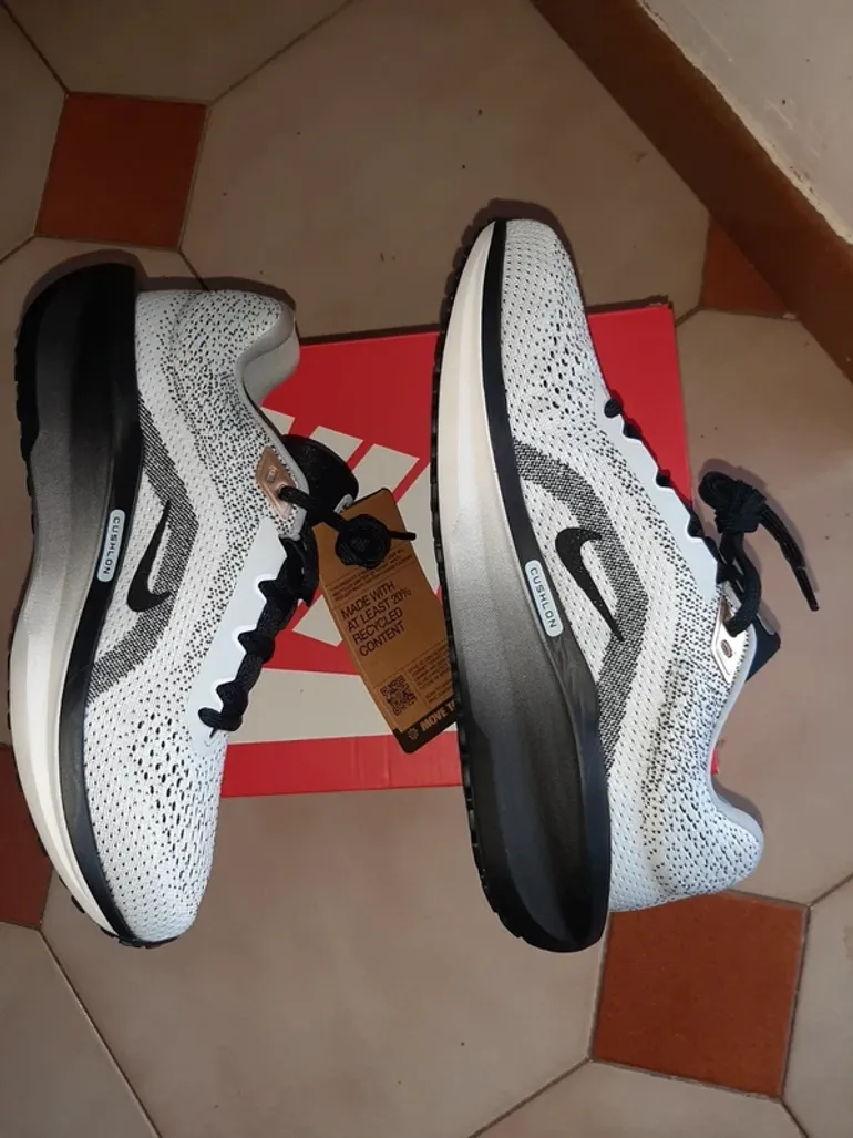 Nike Air Winflo 11 SE bike de segunda mano — imagen 2 de 9