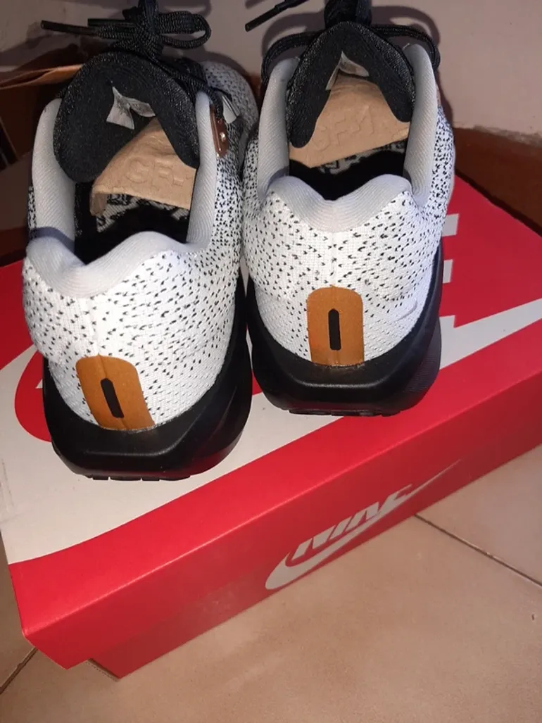 Nike Air Winflo 11 SE bike de segunda mano — imagen 3 de 9