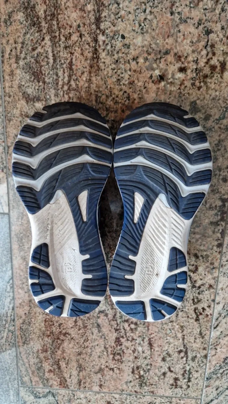 Used Asics Gel-Kayano 29 bike — image 8 of 9