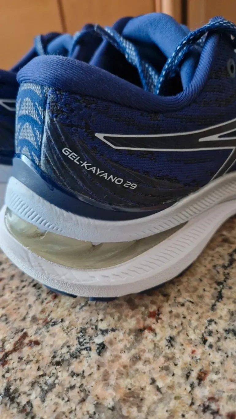 Used Asics Gel-Kayano 29 bike — image 5 of 9