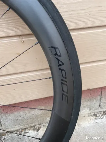 Used Roval Rapide CL 2 2025 bike — image 7 of 11