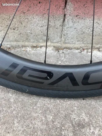 Used Roval Rapide CL 2 2025 bike — image 5 of 11