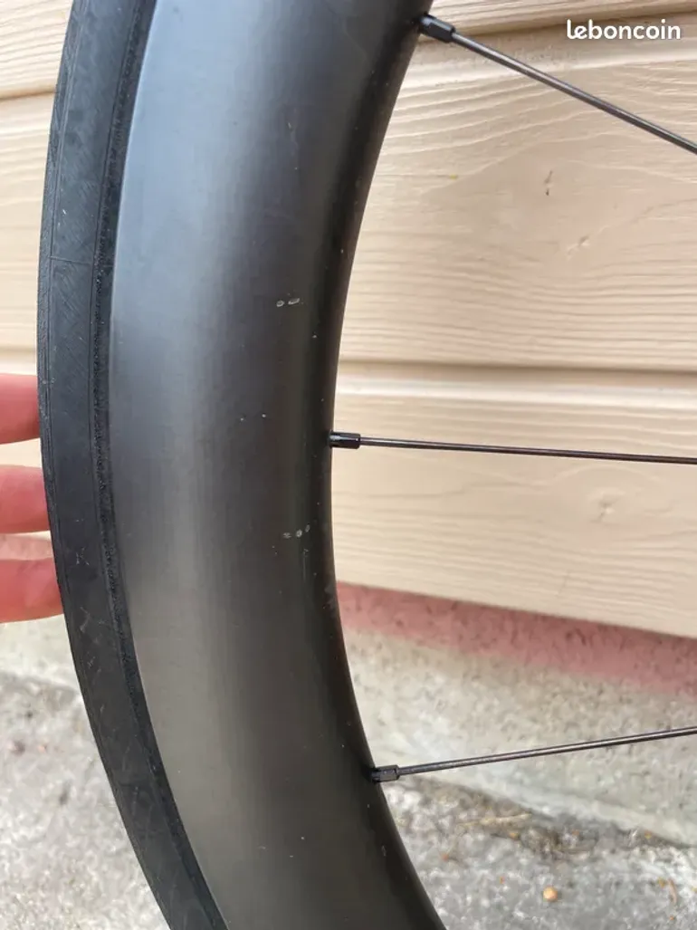 Used Roval Rapide CL 2 2025 bike — image 6 of 11
