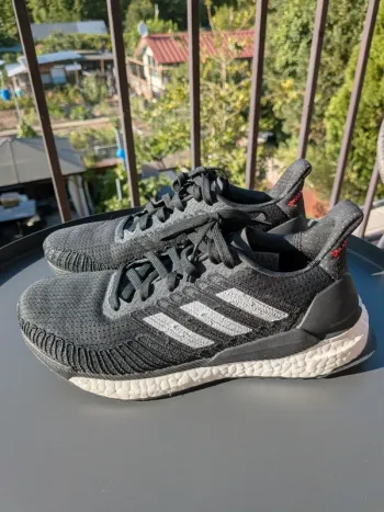 Käytetty Adidas Laufschuhe Running Shoes