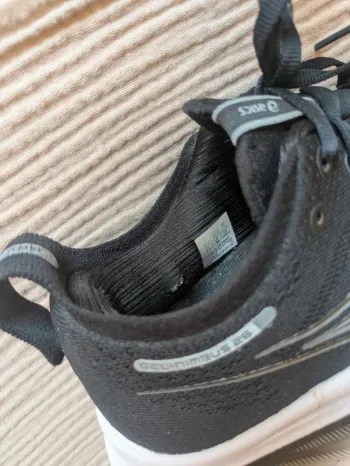 Gebrauchtes Asics Nimbus 26 bike — Bild 7 von 8