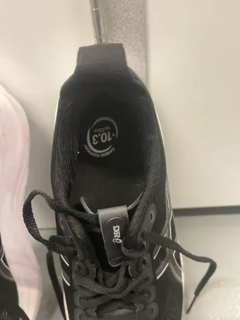 Asics Gel Kayano 32 bike usato — immagine 4 di 6