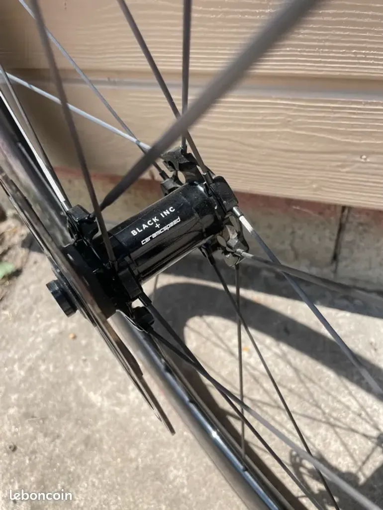 Black Inc 58 / 48 2026 bike d'occasion — image 6 sur 9
