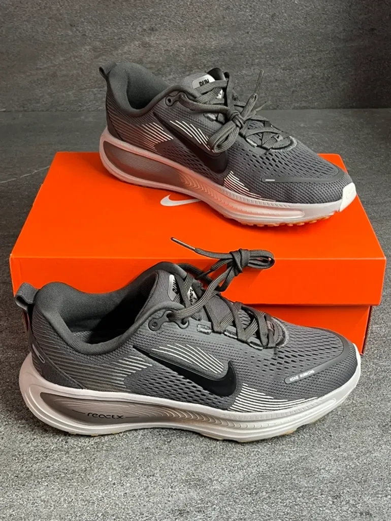 Nike Vomero 18 bike de segunda mano — imagen 5 de 15