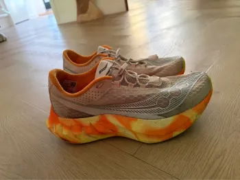 Used Saucony Endorphin Speed Pro Running Shoes