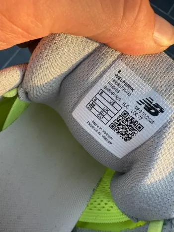 Used New Balance Elipse V1 bike — image 3 of 3