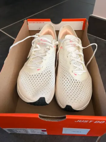 Brugt Nike Vaporfly Zoomx Running Shoes