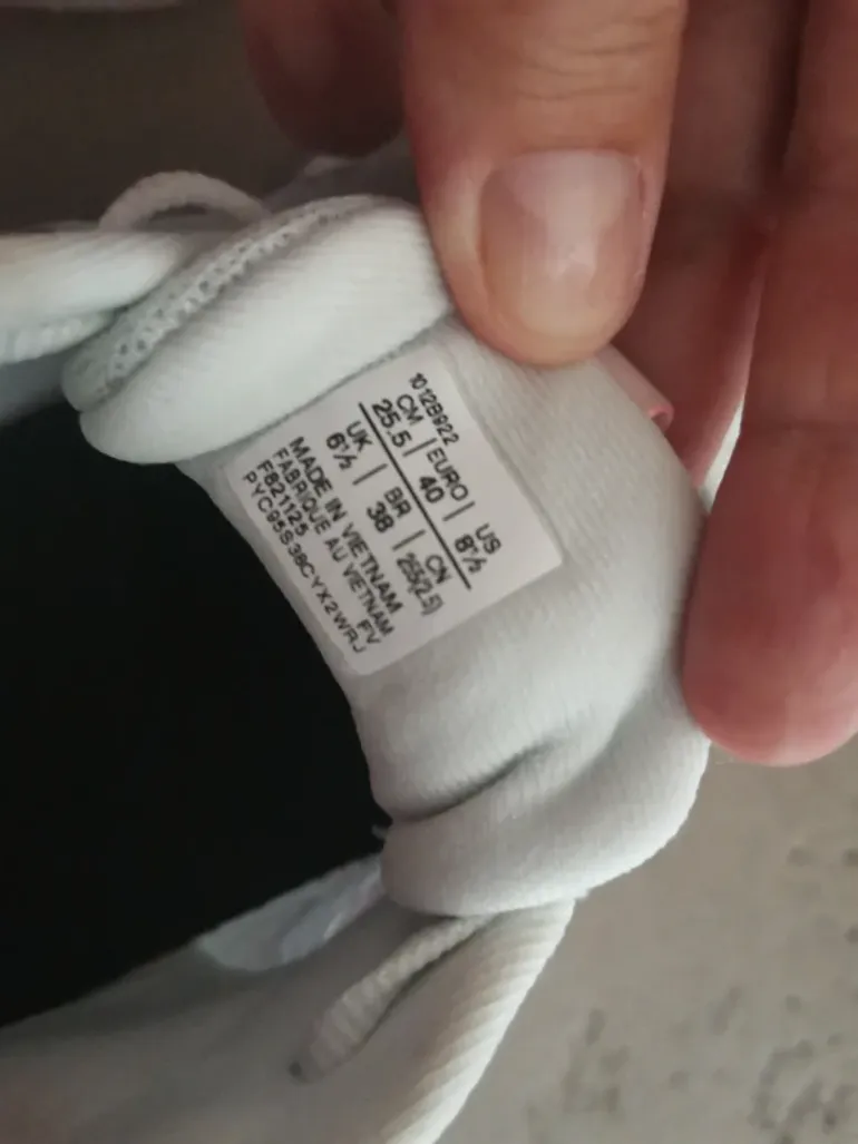 Tweedehands Asics Running Shoes bike — afbeelding 4 van 5