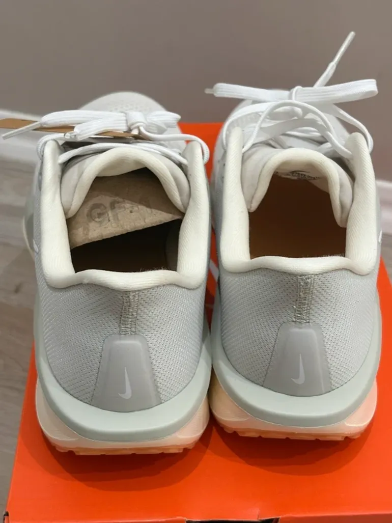 Używany Nike WMNS Quest 6 bike — zdjęcie 9 z 10