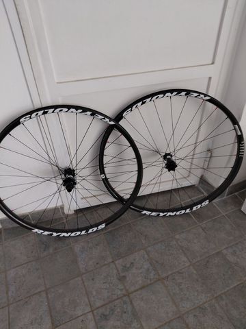 Used Reynolds MTB 29 Wheels 2024 bike — image 2 of 7