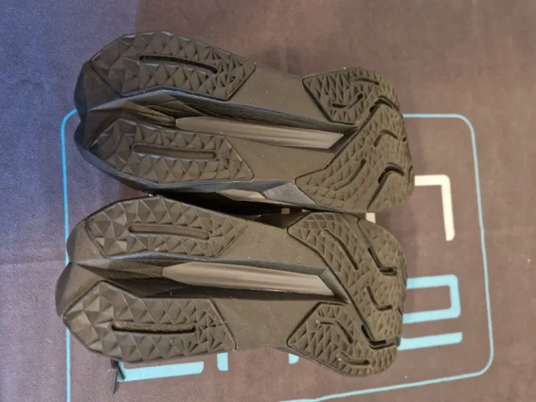 New Balance FuelCell Propel v5 bike de segunda mano — imagen 3 de 5