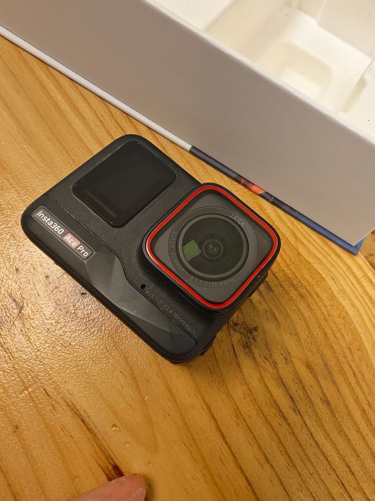 Gebrauchtes Insta 360 Ace Pro Action Camera 2025 bike — Bild 2 von 6