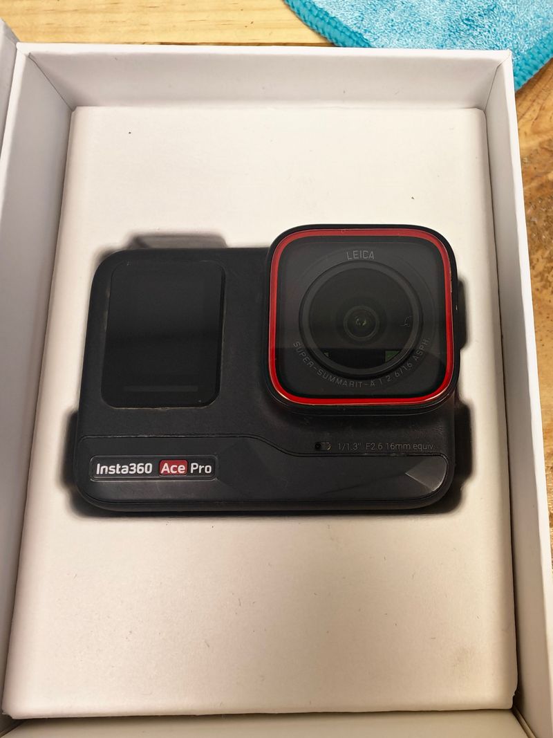 Used Insta 360 Ace Pro Action Camera 2025 Electronics