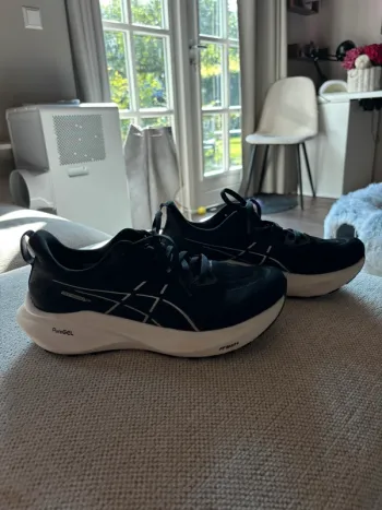 Tweedehands Gt -2000 13 Running Shoes
