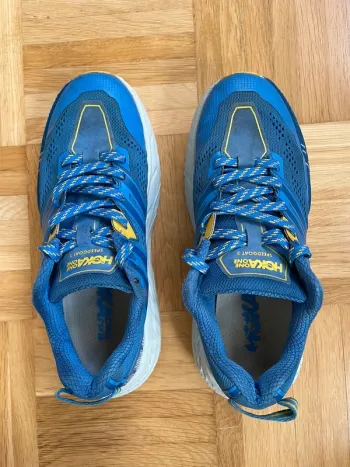 Used Hoka Speedgoat 3 bike — image 8 of 13