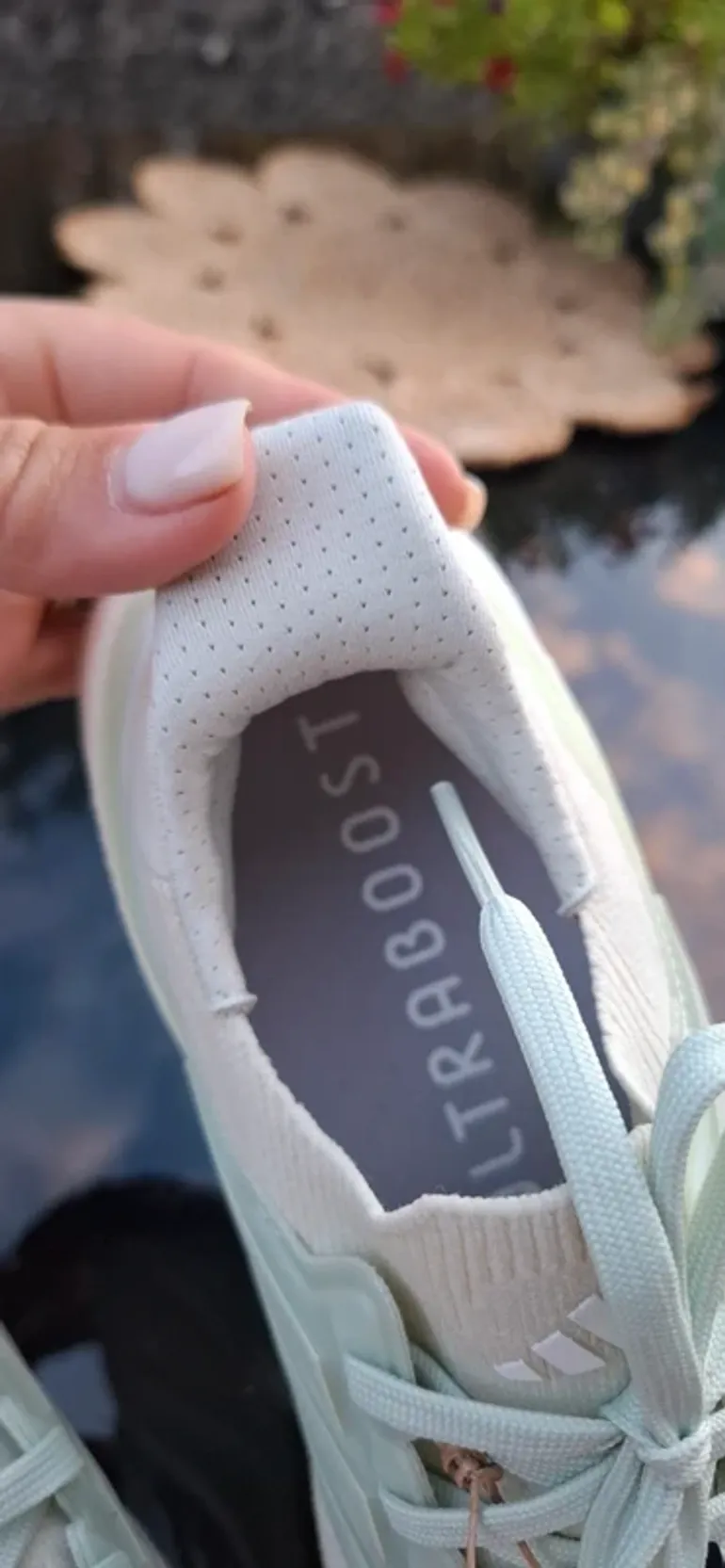 Used Adidas Ultraboost 5 bike — image 6 of 6