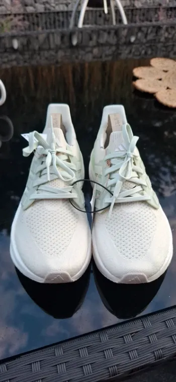 Used Adidas Ultraboost 5 bike — image 2 of 6
