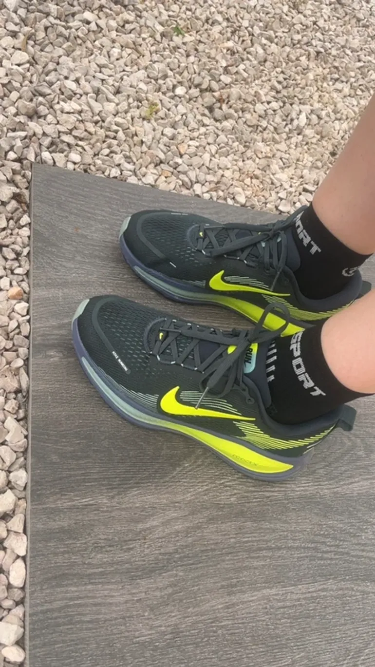 Nike Vomero 18 bike d'occasion — image 4 sur 4