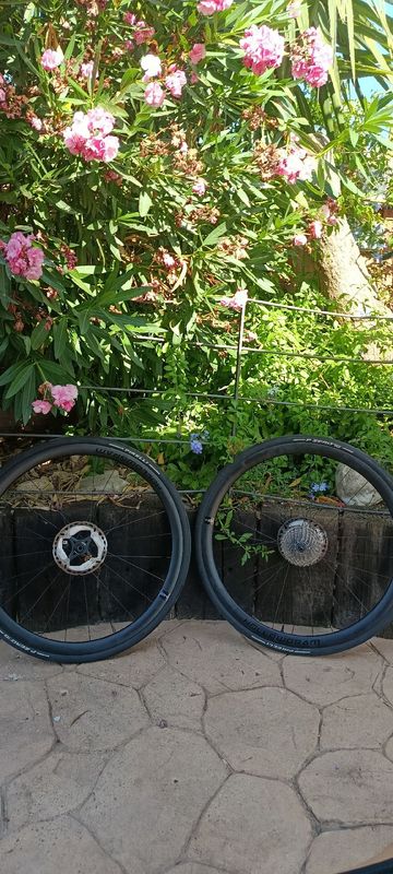 Cannondale Hollowgram 35 Disc 2023 Wheels usato