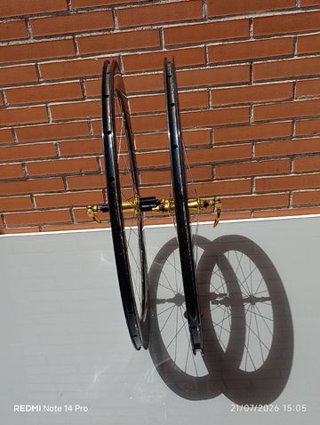 Costantino Carbon Wheels bike usato — immagine 16 di 26
